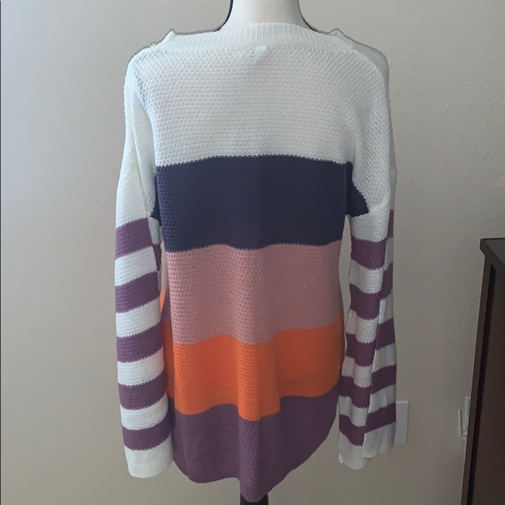 NWOT MEDIUM Oversized Sweater - Picture 2 of 6